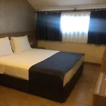 Apart-hotel Golden World 4*