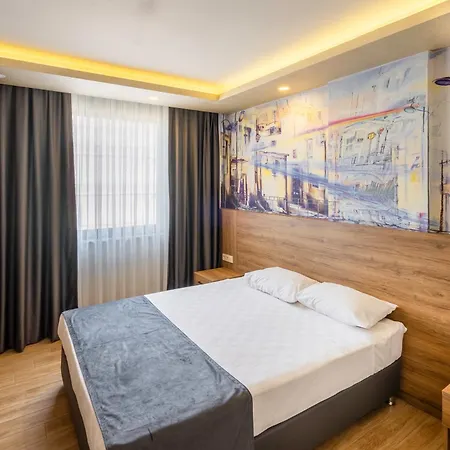 Aparthotel Golden World