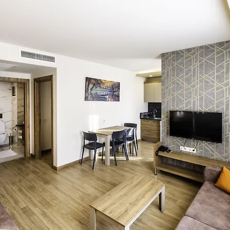 Golden World Aparthotel Antalya