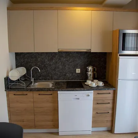 Aparthotel Golden World