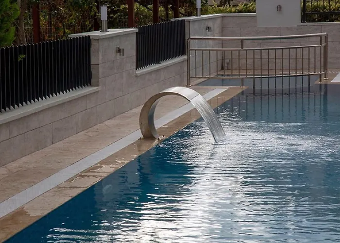 Hotel de apartamente Golden World 4*