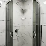 Hotel de apartamente Golden World 4*